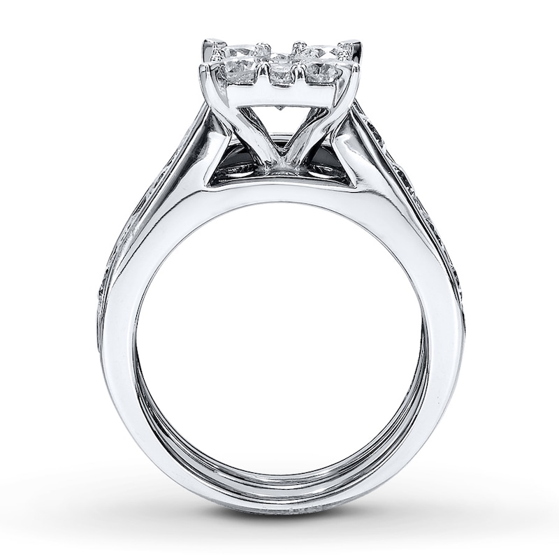 Main Image 2 of Previously Owned Diamond Ring 2 ct tw Round-cut 14K White Gold