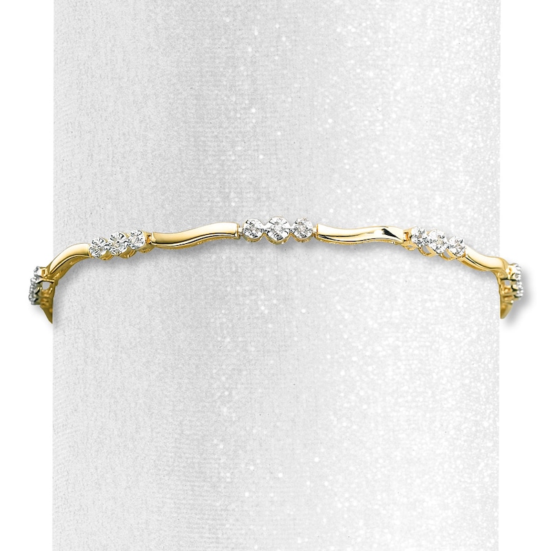 Previously Owned Diamond Bracelet 1/8 ct tw Round-cut 10K Yellow Gold 7.5"