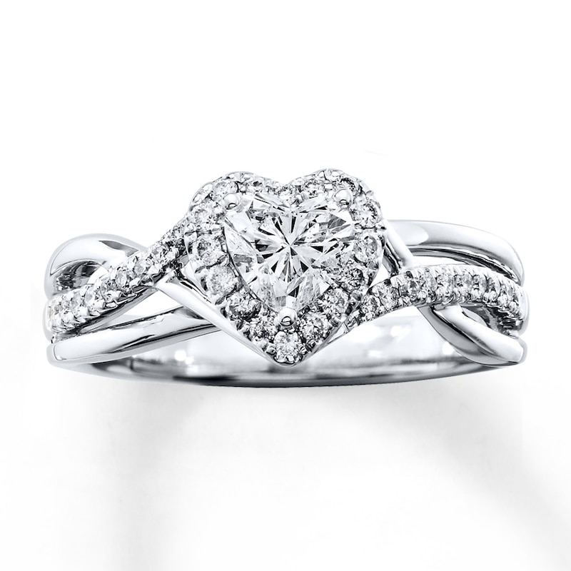 Main Image 1 of Previously Owned Diamond Ring 3/4 ct tw Heart-Shaped 14K Gold