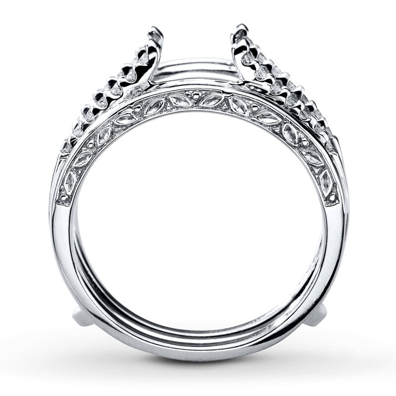 Main Image 4 of Previously Owned Diamond Ring 1 ct tw 14K White Gold