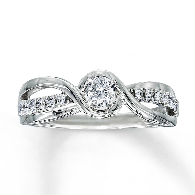Main Image 1 of Previously Owned Engagement Ring 1/3 ct tw Round-cut Diamonds 10K White Gold