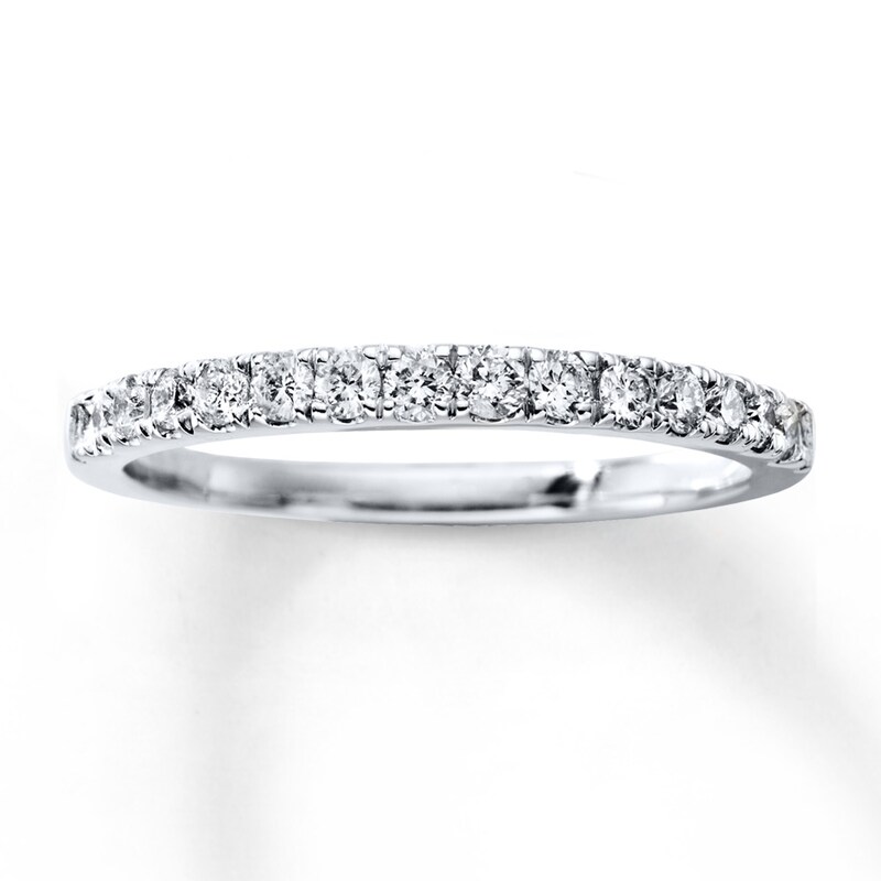 Main Image 1 of Previously Owned Diamond Wedding Band 1/3 ct tw 14K White Gold