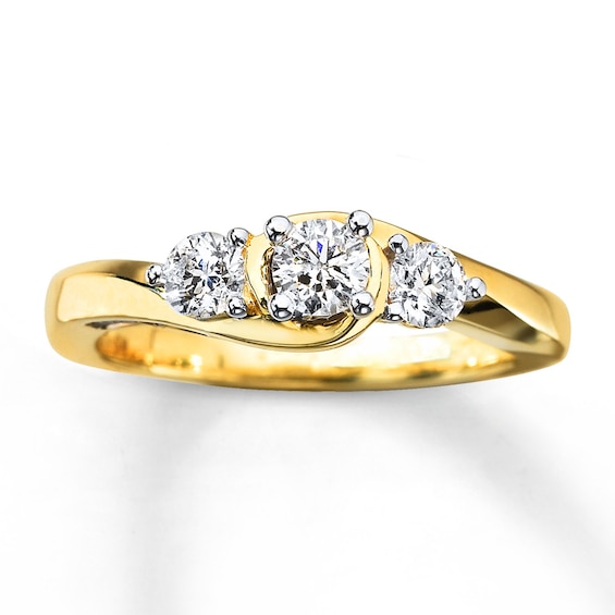 Previously Owned Three-Stone Diamond Ring 3/4 ct tw 10K Yellow Gold