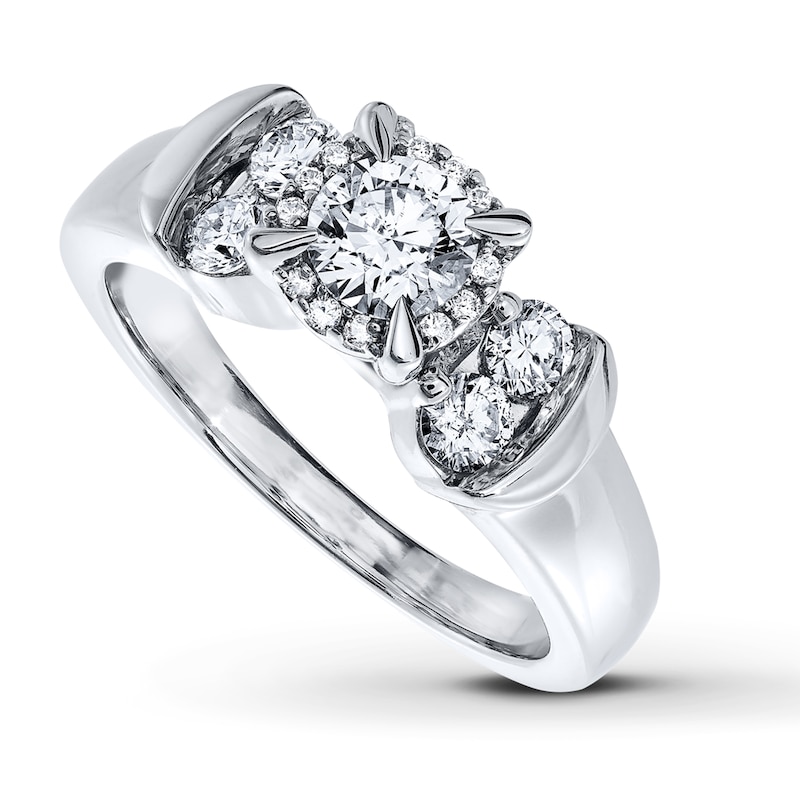 Main Image 1 of Previously Owned Diamond Engagement Ring 1 ct tw Round-cut 14K White Gold