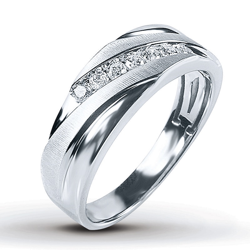 Previously Owned Diamond Men's Wedding Band 1/4 ct tw Round-cut 10K White Gold