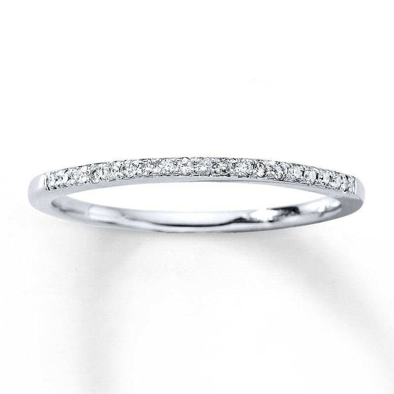 Main Image 1 of Previously Owned Diamond Wedding Band 1/10 ct tw Round-cut 10K White Gold