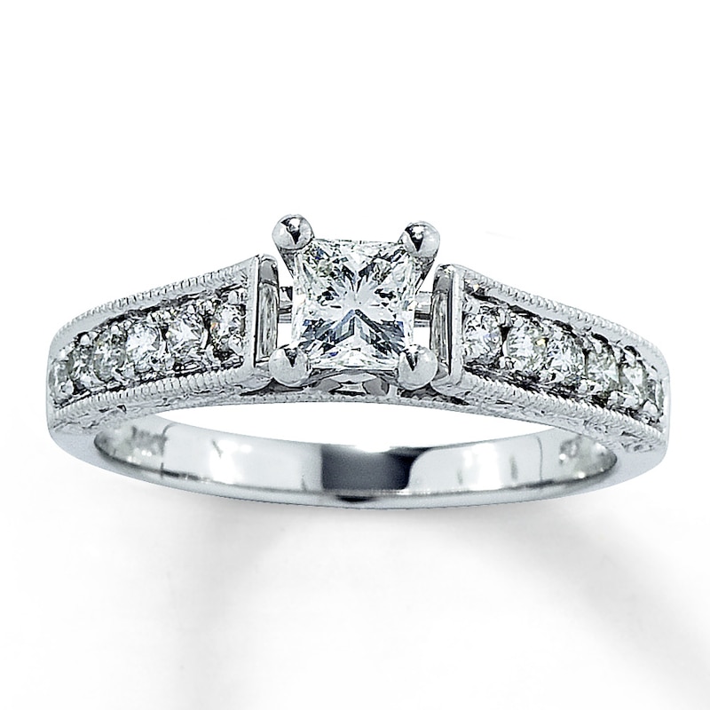 Main Image 1 of Previously Owned Diamond Ring 3/4 ct tw 14K White Gold