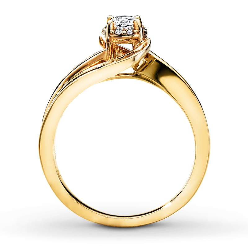 Main Image 2 of Previously Owned Diamond Ring 3/8 ct tw 10K Yellow Gold