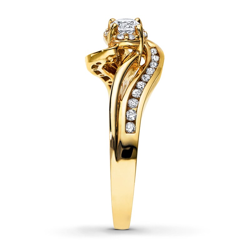 Main Image 3 of Previously Owned Diamond Ring 3/8 ct tw 10K Yellow Gold
