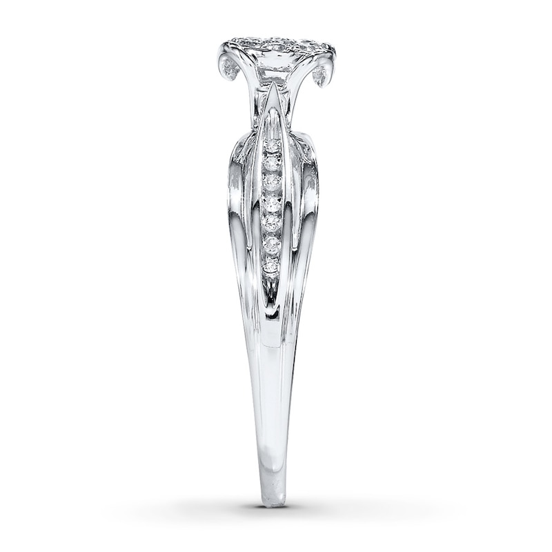 Previously Owned Ring 1/5 ct tw Round-cut Diamonds 10K White Gold