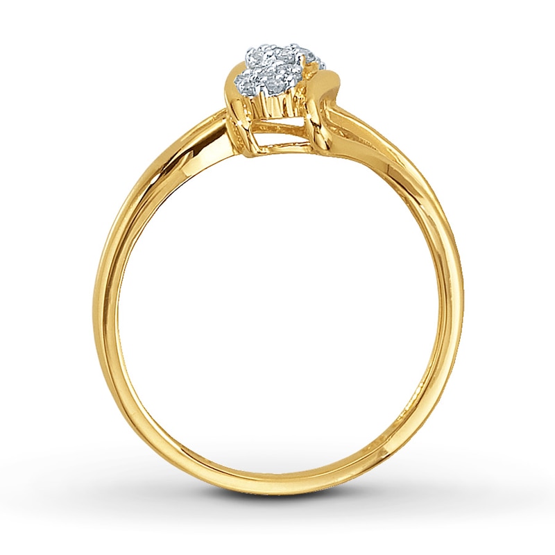 Previously Owned Diamond Ring 1/6 ct tw Round-Cut 10K Yellow Gold