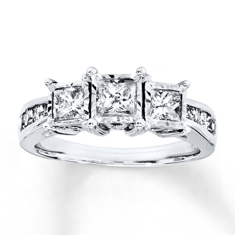 Main Image 1 of Previously Owned Diamond 3-Stone Ring 1 ct tw Princess-cut 14K White Gold
