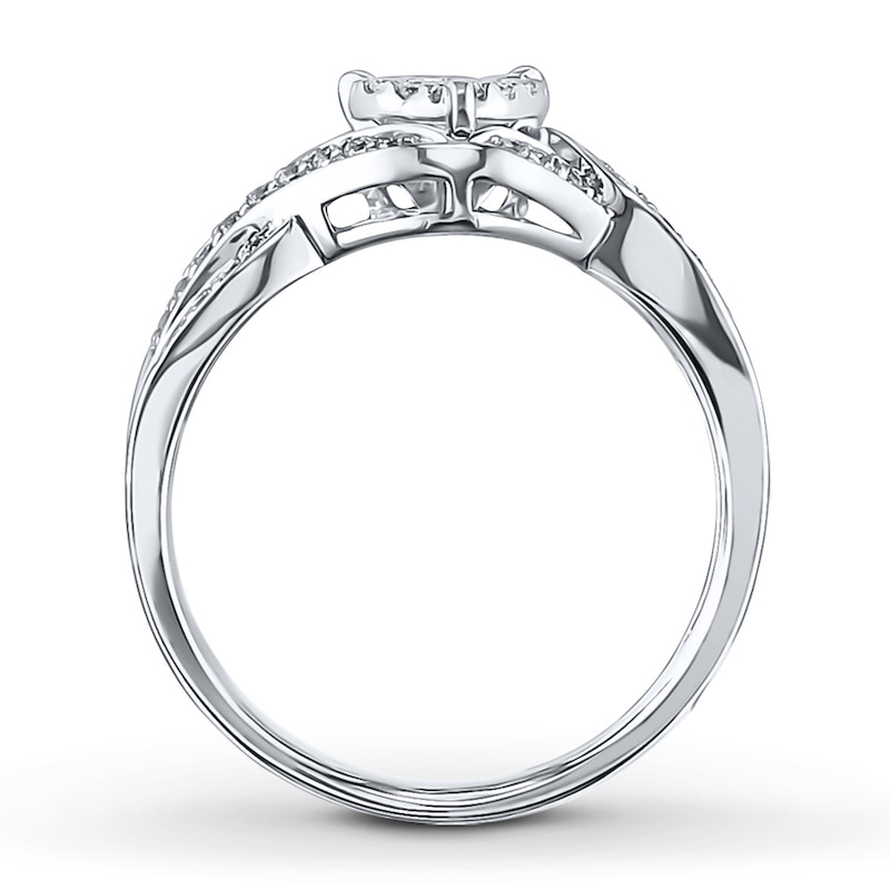 Main Image 2 of Previously Owned Diamond Heart Ring 1/3 ct tw Round-cut 10K White Gold