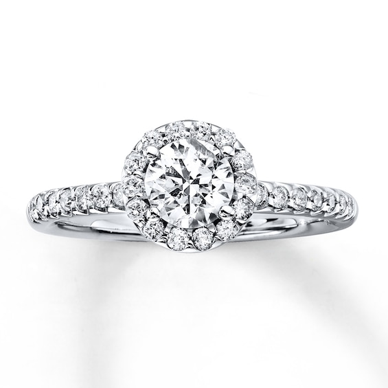 Previously Owned Round-cut Diamond Engagement Ring 7/8 ct tw 14K Gold