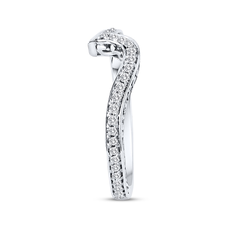Main Image 3 of Previously Owned Diamond Wedding Band 1/4 ct tw Round-cut 14K White Gold