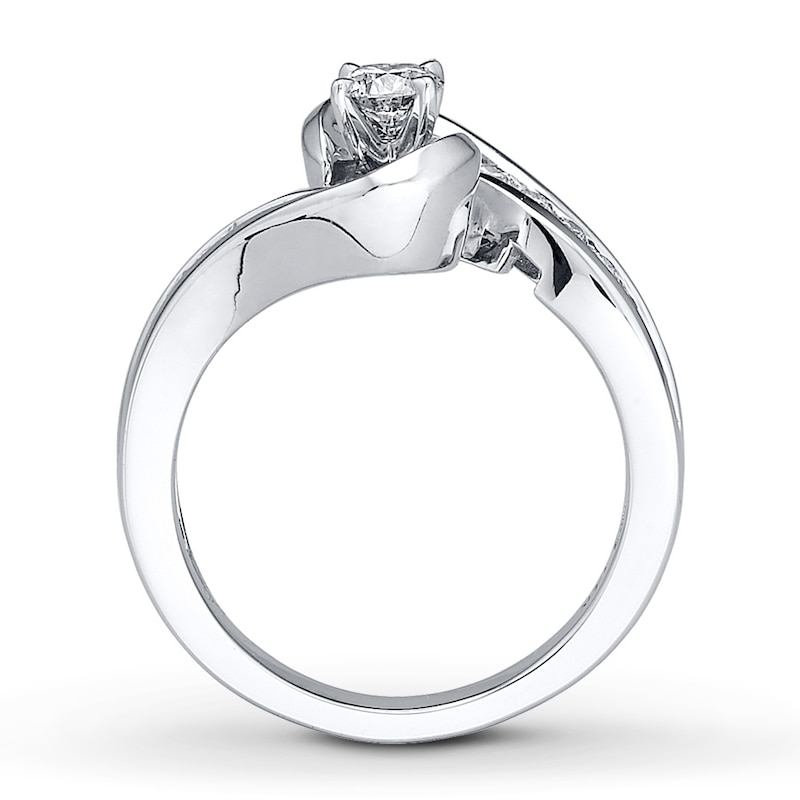 Main Image 2 of Previously Owned Diamond Engagement Ring 3/4 ct tw 14K White Gold