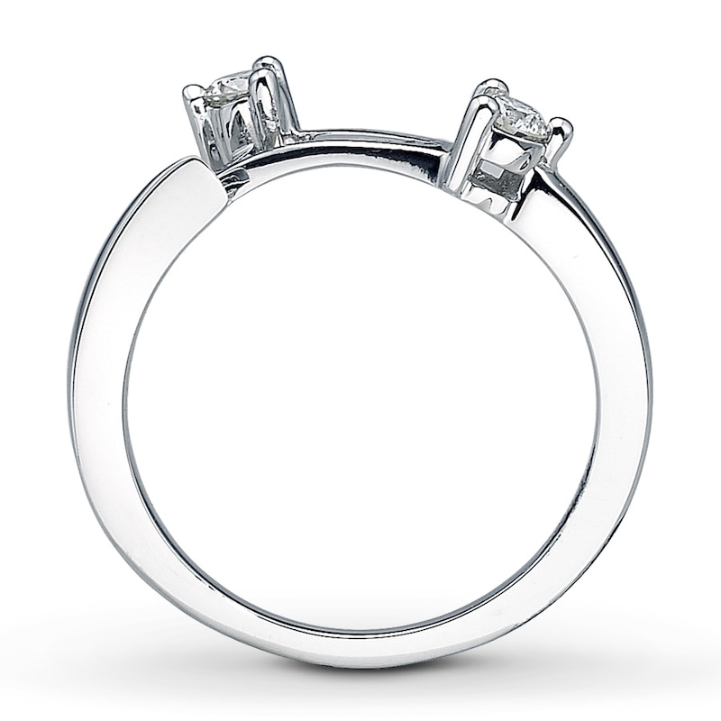 Main Image 2 of Previously Owned Diamond Wedding Band 1/5 ct tw Round-cut 14K White Gold - Size 9.25