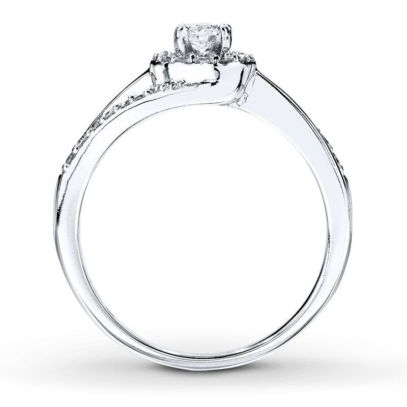 Main Image 2 of Previously Owned Diamond Engagement Ring 1/3 ct tw Round-cut 14K White Gold
