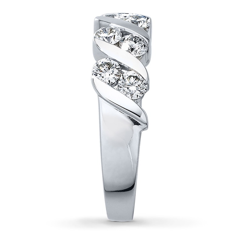 Main Image 3 of Previously Owned THE LEO Diamond Ring 1 ct tw Round-cut 14K White Gold