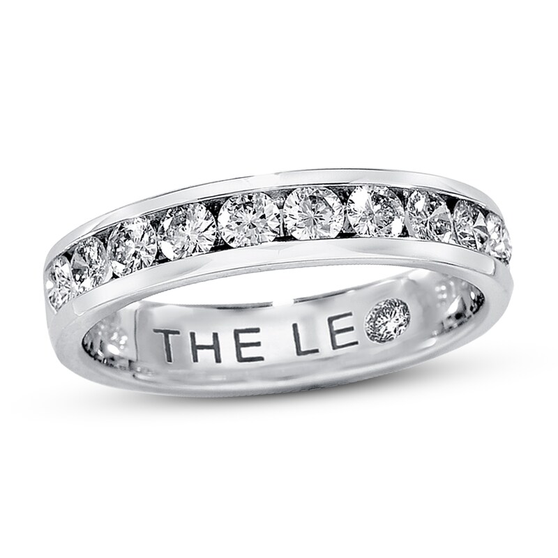 Main Image 1 of Previously Owned THE LEO Anniversary Band 5/8 ct tw Round-cut Diamonds 14K White Gold