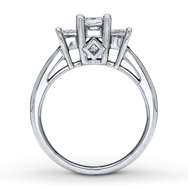 Main Image 2 of Previously Owned 3-Stone Diamond Ring 1-1/2 ct tw Princess-cut 14K White Gold - Size 9.5