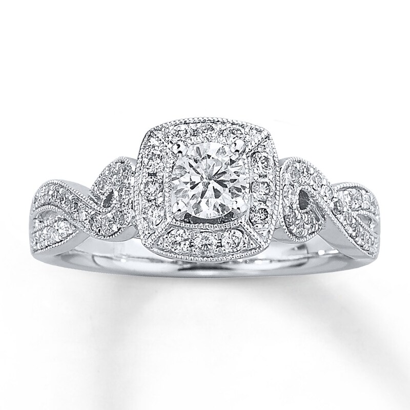 Main Image 1 of Previously Owned Previously Owned Ring 5/8 ct tw Round-cut Diamonds 14K White Gold - Size 4.25