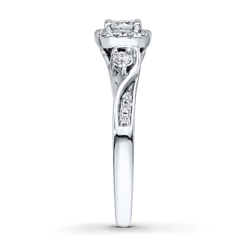 Previously Owned Diamond Engagement Ring 5/8 ct tw Round-cut 14K White Gold