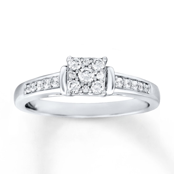 Previously Owned Diamond Engagement Ring 1/4 ct tw Round-cut 10K White Gold Size 7
