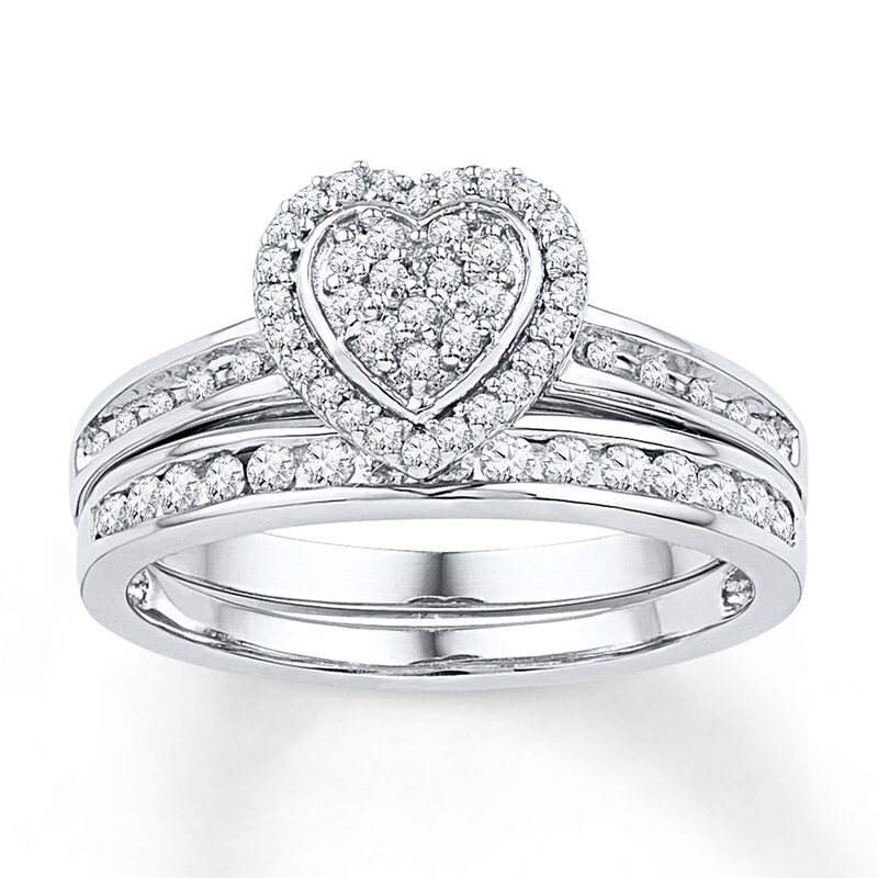 Previously Owned Diamond Bridal Set 1/5 ct tw Round-cut 10K White Gold