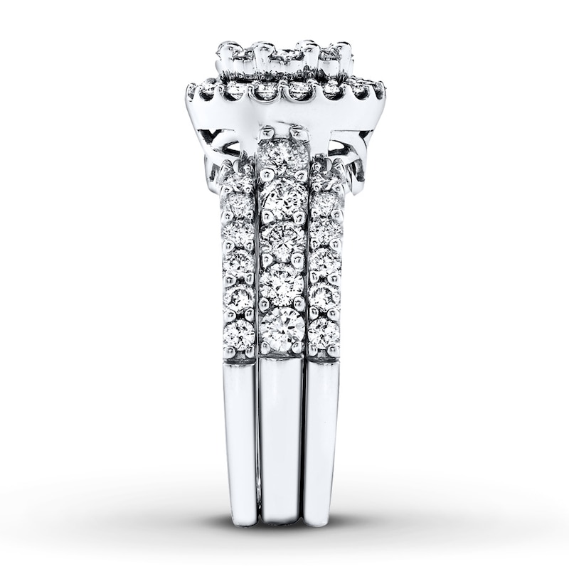 Previously Owned Diamond Bridal Set 2 ct tw Round-cut 14K White Gold