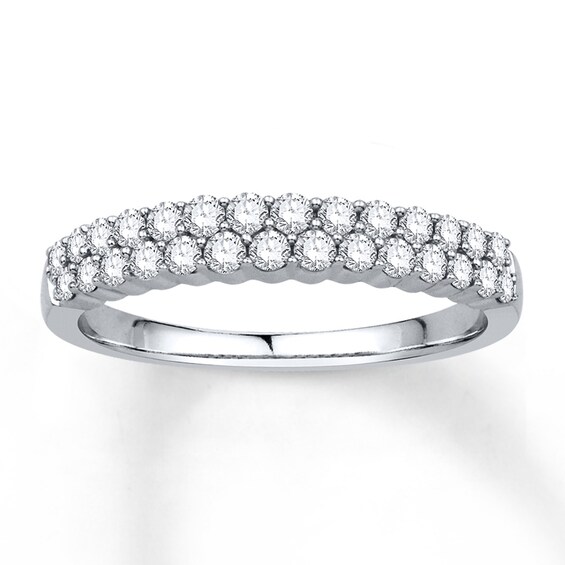 Previously Owned Diamond Anniversary Ring 5/8 ct tw Round-cut 14K White Gold