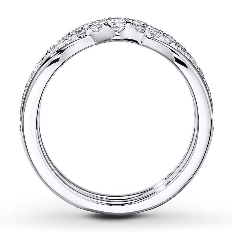 Main Image 2 of Previously Owned THE LEO Diamond Ring 3/4 ct tw 14K White Gold