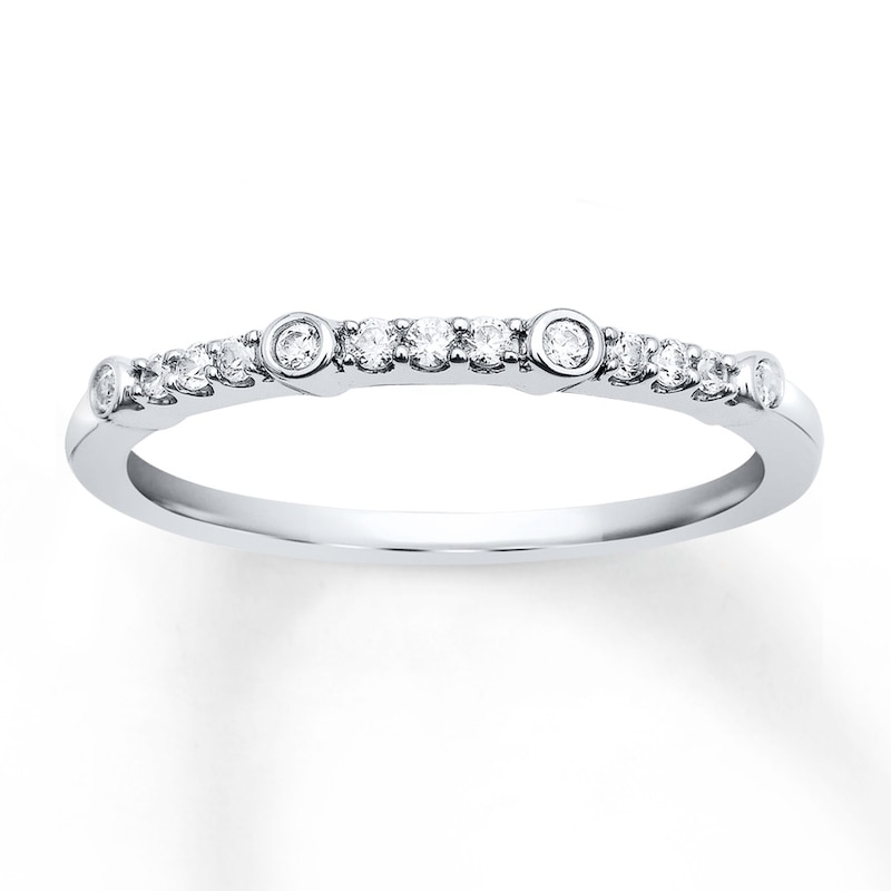 Main Image 1 of Previously Owned Ring 1/8 ct tw Diamonds 10K White Gold