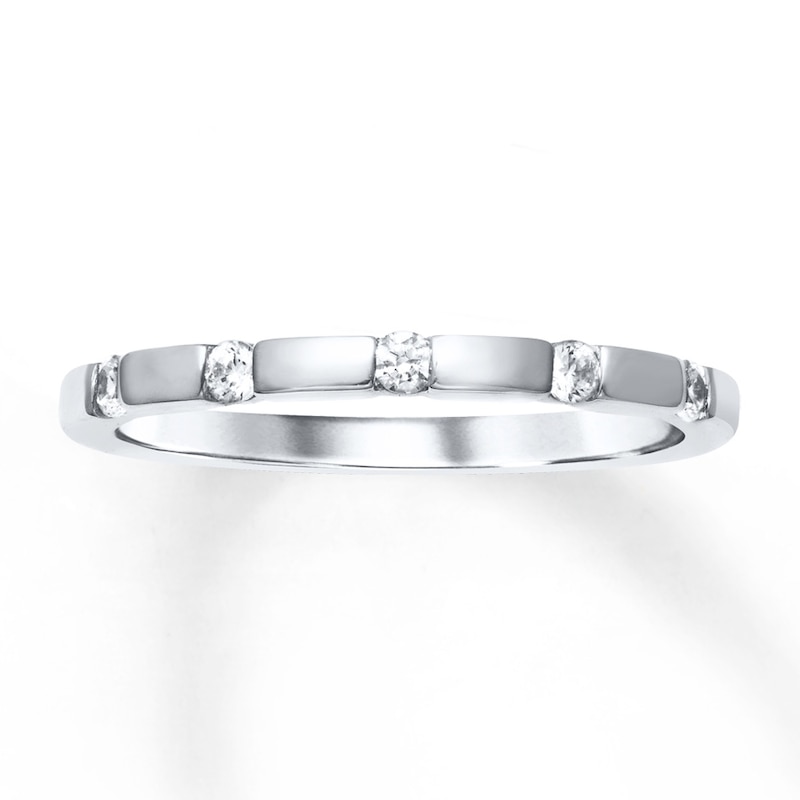 Main Image 1 of Previously Owned Ring 1/6 ct tw Diamonds 10K White Gold