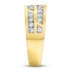 Thumbnail Image 1 of Previously Owned Men's Wedding Band 1 ct tw Round-cut Diamonds 14K Yellow Gold