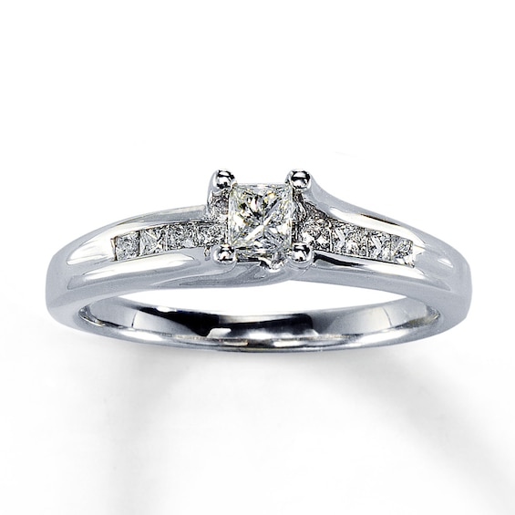 Previously Owned Diamond Engagement Ring 1/2 ct tw Princess-cut 14K White Gold Size