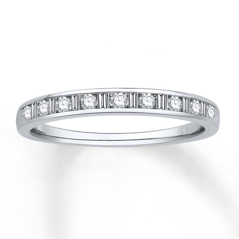 Main Image 1 of Previously Owned Diamond Anniversary Band 1/4 ct tw Round-cut 14K White Gold