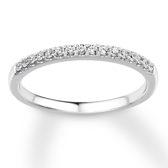 Previously Owned Diamond Wedding Band 1/5 ct tw Round-cut 14K White Gold