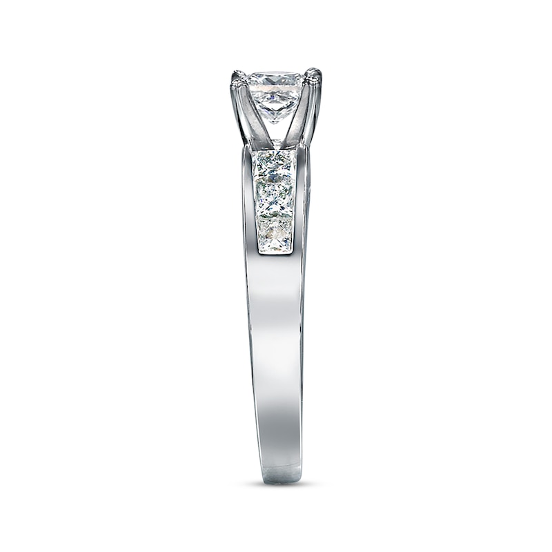 Previously Owned THE LEO Diamond Engagement Ring 1-1/2 ct tw Princess-cut 14K White Gold