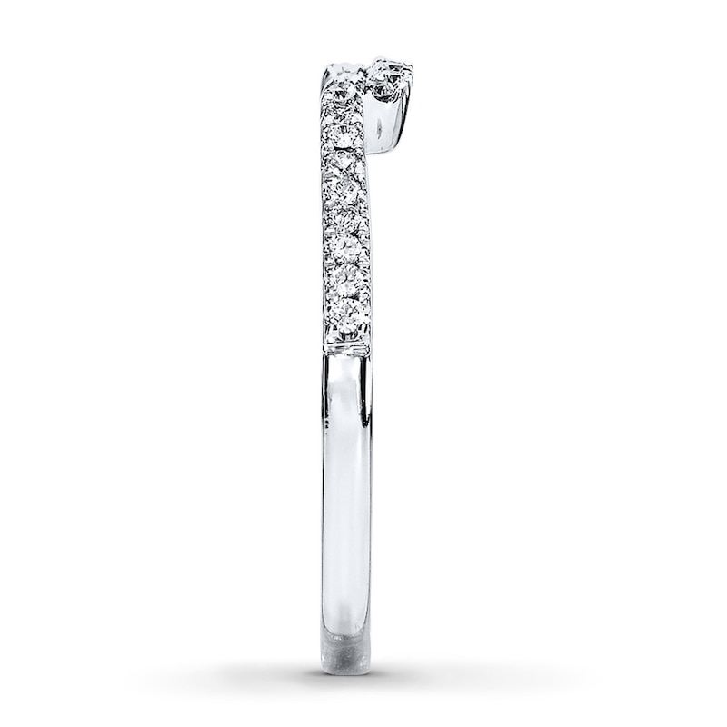 Previously Owned Diamond Wedding Band 1/6 ct tw Round-cut 14K White Gold