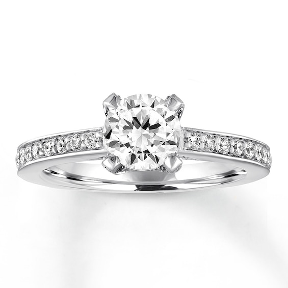 Previously Owned Diamond Engagement Ring 1-1/3 ct tw Round-cut 14K White Gold