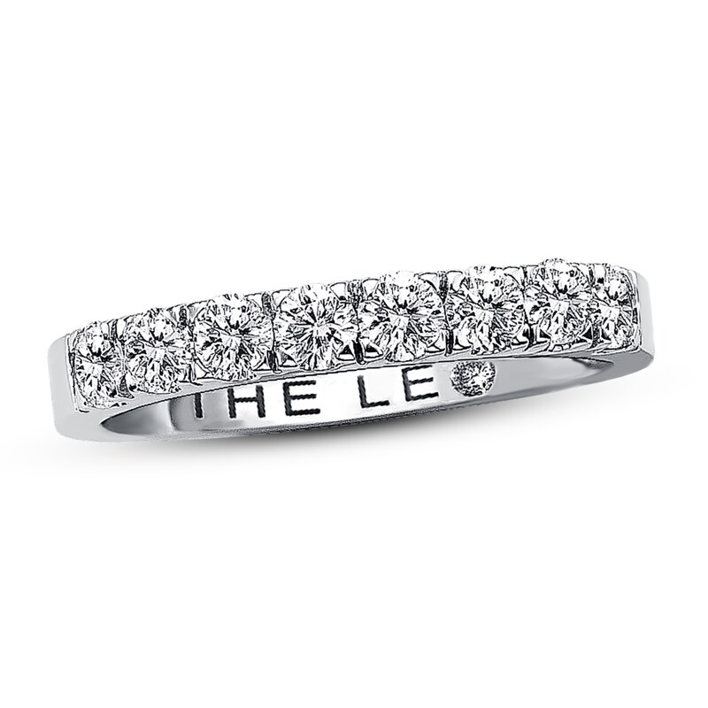 Main Image 1 of Previously Owned THE LEO Diamond Anniversary Band 1-1/2 ct tw Round-cut 14K White Gold