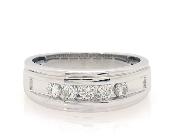 Previously Owned Men's Diamond Wedding Band 1/2 ct tw 10K White Gold