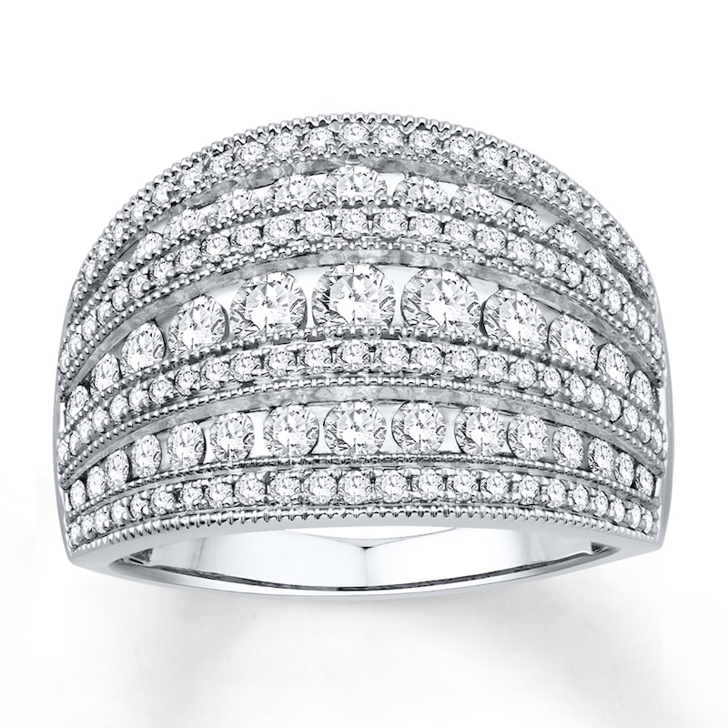 Previously Owned Diamond Ring 1-1/2 ct tw Round-cut 10K White Gold - Size 8