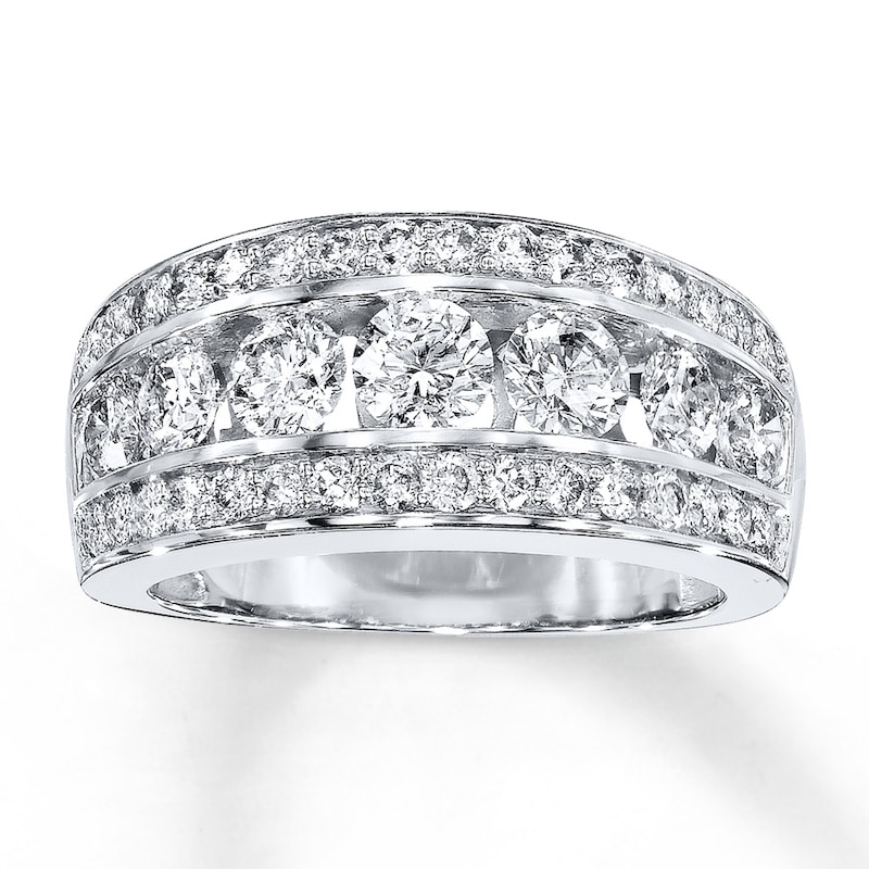 Main Image 1 of Previously Owned Diamond Ring 2 ct tw Round-cut 14K White Gold - Size 9