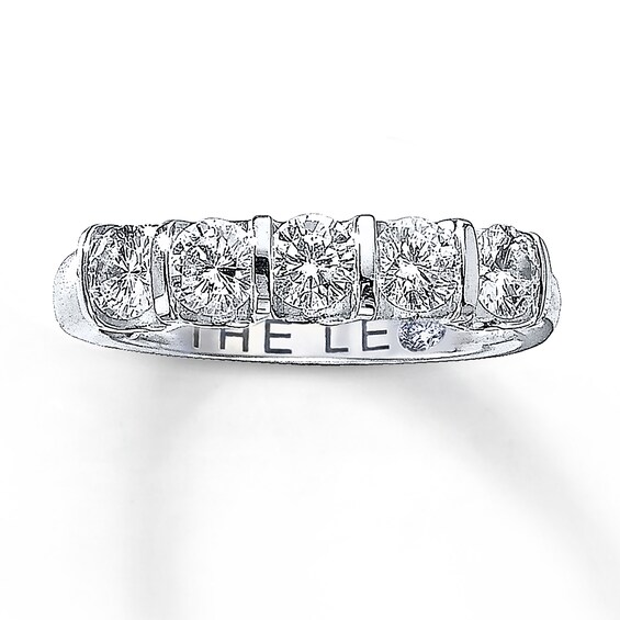 Previously Owned THE LEO Diamond Band 1 ct tw Round-cut 14K White Gold 4