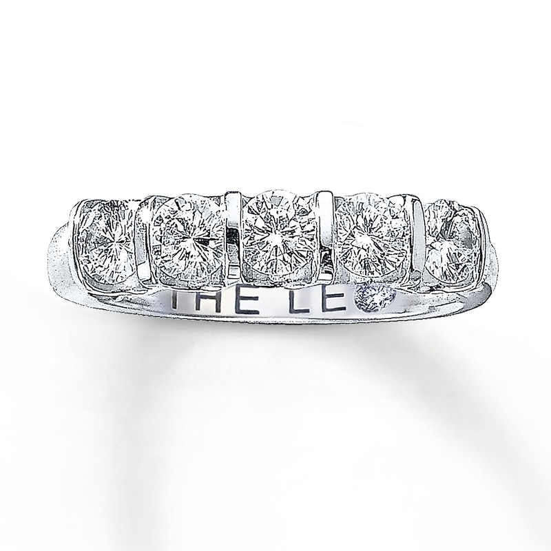 Main Image 1 of Previously Owned THE LEO Diamond Band 1 ct tw Round-cut 14K White Gold - Size 4