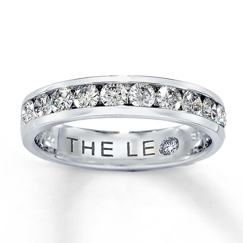 Main Image 1 of Previously Owned THE LEO Anniversary Ring 5/8 ct tw Round-cut Diamonds 14K White Gold - Size 4