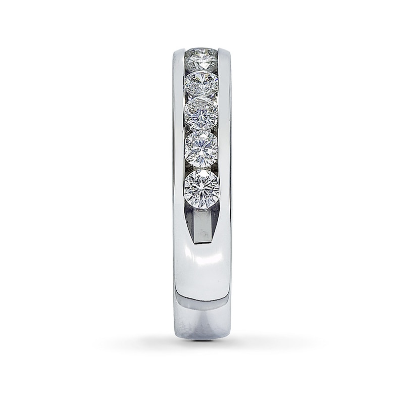 Main Image 3 of Previously Owned THE LEO Anniversary Ring 5/8 ct tw Round-cut Diamonds 14K White Gold - Size 4