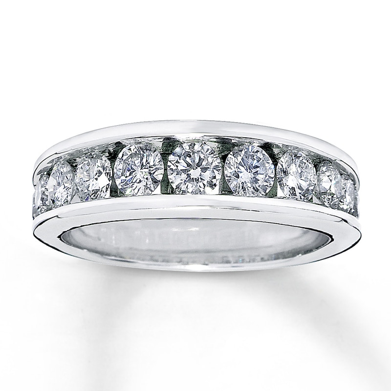 Main Image 1 of Previously Owned Diamond Wedding Band 1-1/5 ct tw Round-cut 14K White Gold - Size 9.25